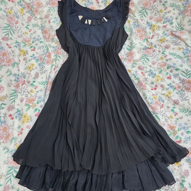빈티지)블랙 고딕 로리타st 플리츠 y2k페어리레이어드 캉캉 민소매원피스