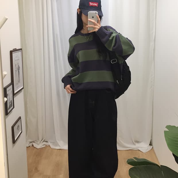 Unisex Khakis Knit 105