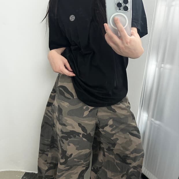 스톤아일랜드 와펜 반팔 티셔츠