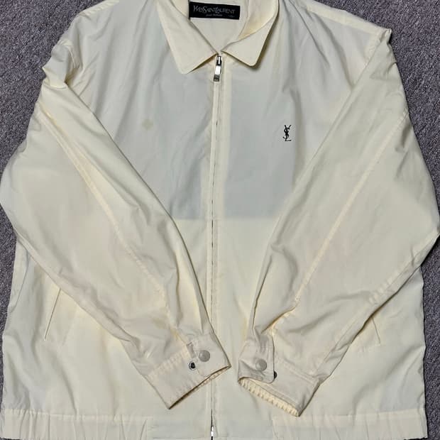 입생로랑 스윙자켓