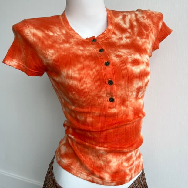 FOGGIA 선셋 오렌지 타이다이 티셔츠