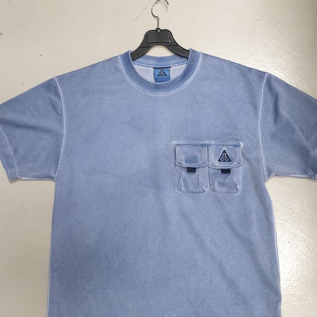 나이키 ACG워치맨 반팔 티셔츠 M