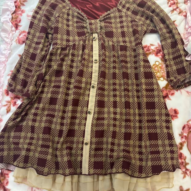 엑시즈팜 딸기초코 하운드체크 원피스