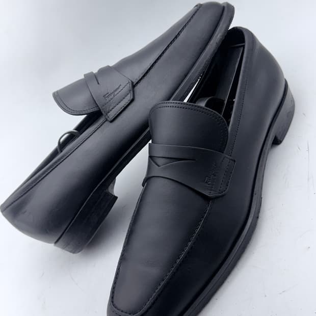 정품)페라가모구두255