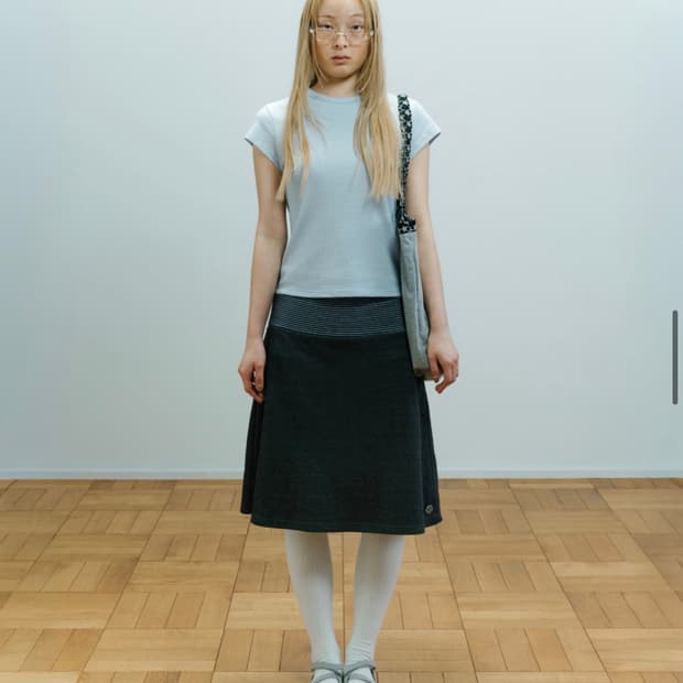 코이세이오 미디스커트