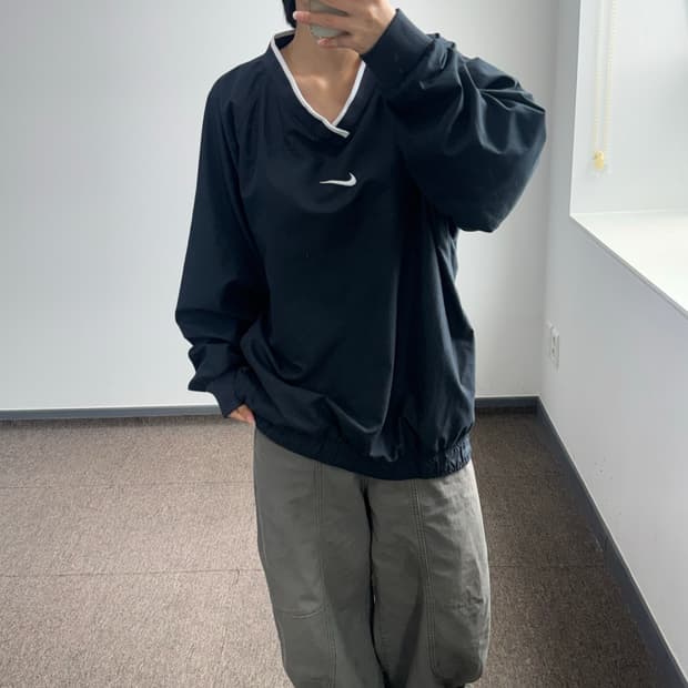 Nike 나이키 블랙 브이넥 웜업 