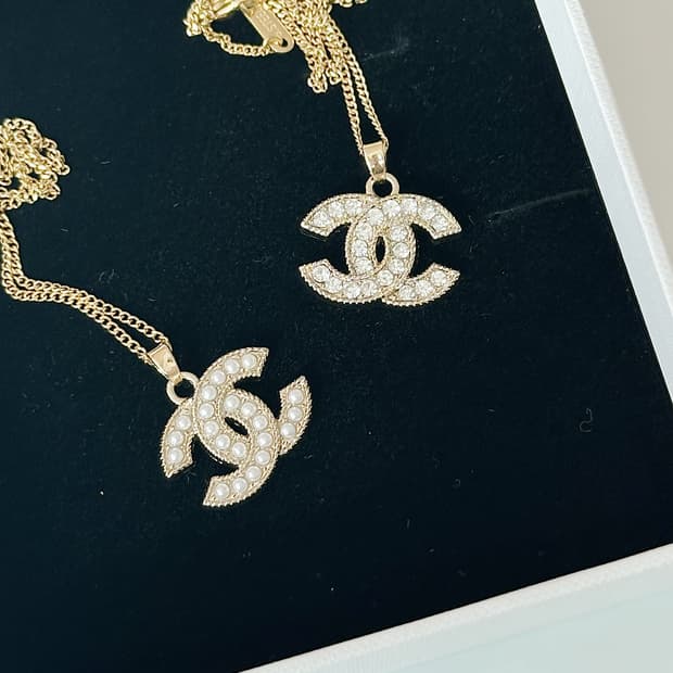 샤넬 CC로고 진주 빅 목걸이 골드 업사이클링