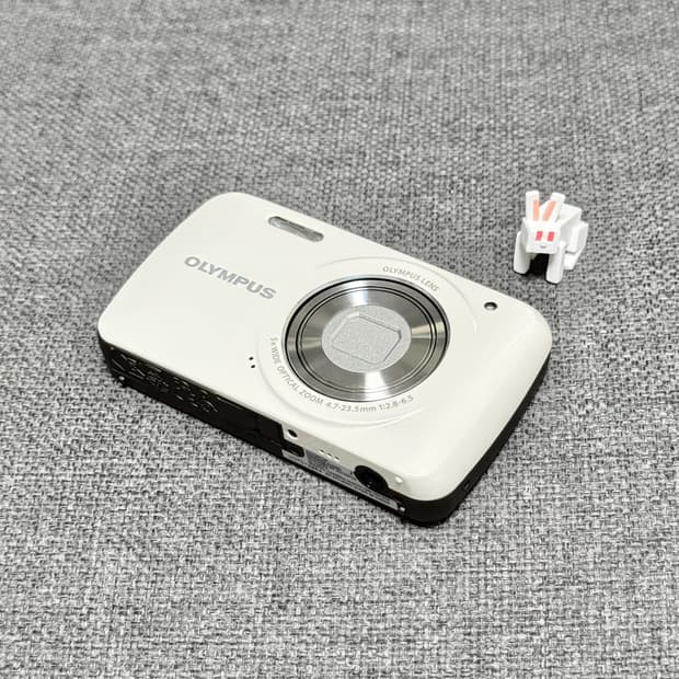 올림푸스 VH-210 화이트 빈티지디카