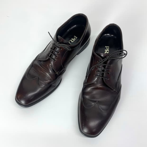 프라다 레더 더비 슈즈