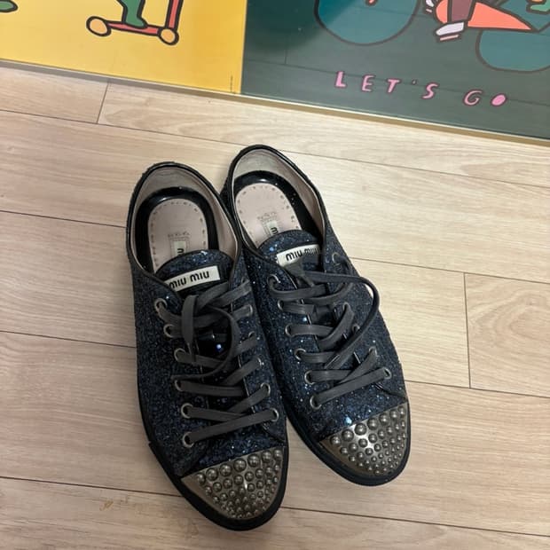 미우미우 운동화 36반