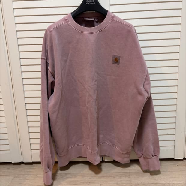 칼하트 피그먼트 핑크 맨투맨 스웨트 셔츠