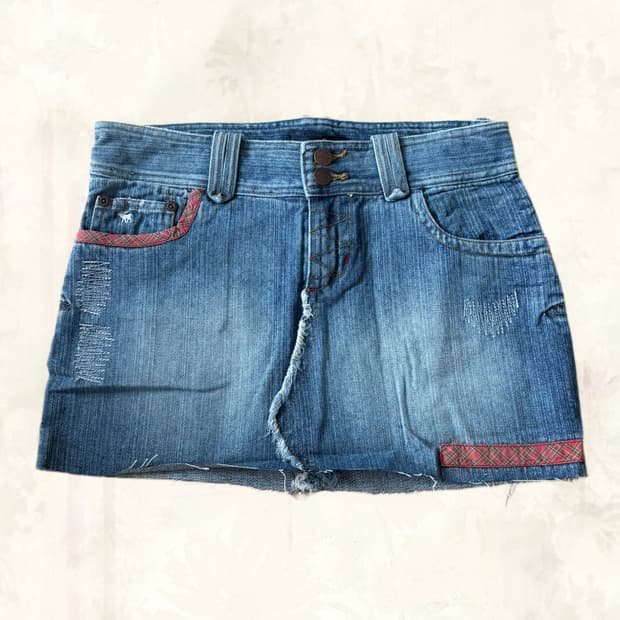 (이체시에눌) 아베크롬비 체크 패치 포인트 워싱 데님 로우라이즈 스커트