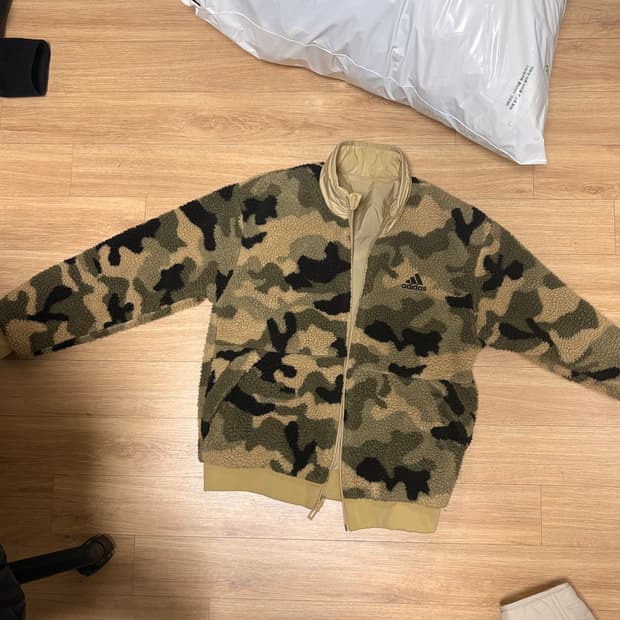 아디다스 리버시블 150