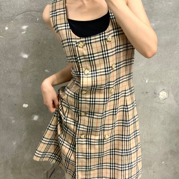 Burberry 버버리 노바체크 슬리브리스 원피스