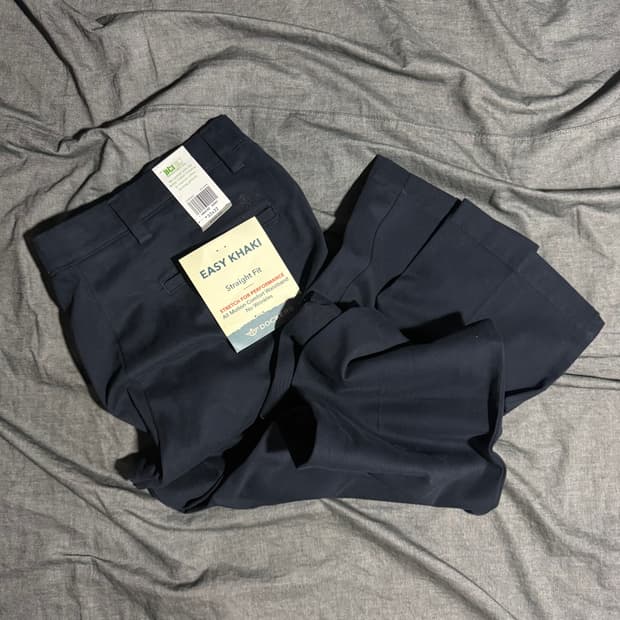 Easy Khaki Straight Fit Chino Pants