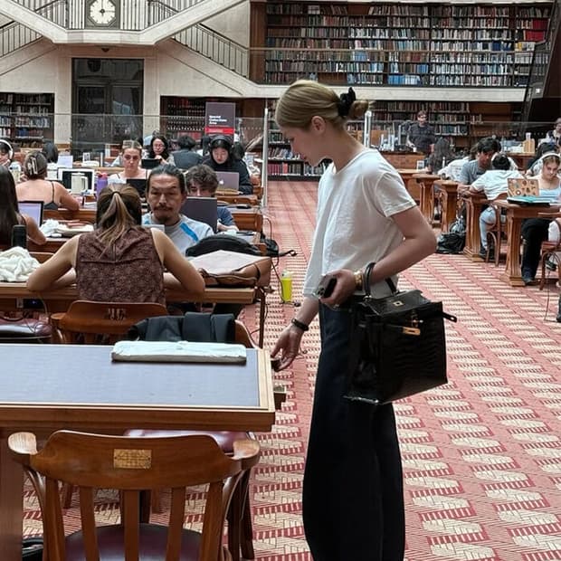 아웃핏 OUTFIT 셀비지 생지 데님 M