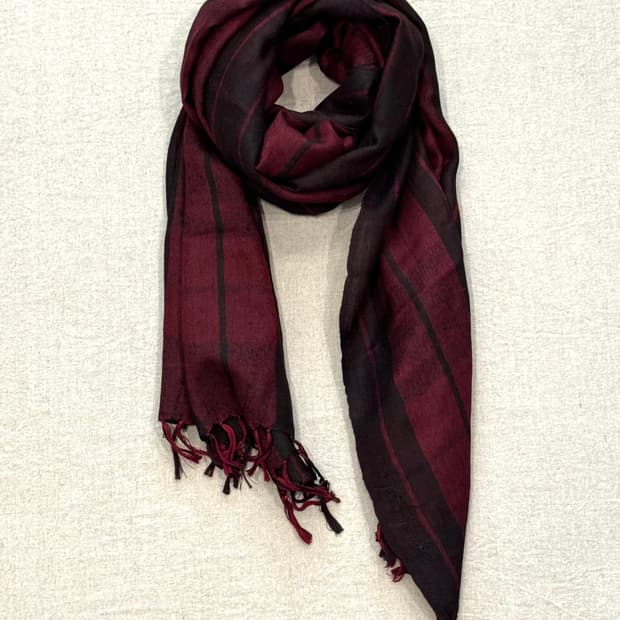 요지야마모토 실크 캐시미어 손자수 머플러