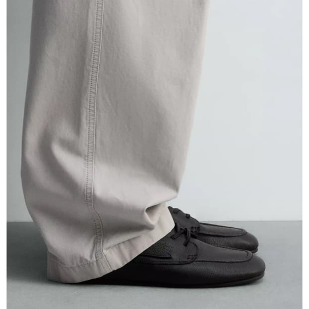 주우재 자라 레더 데크 슈즈 275