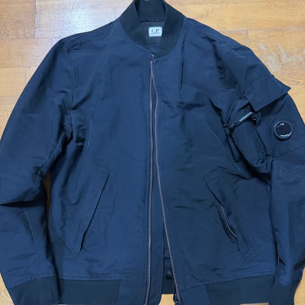 Cp컴퍼니 ma-1 항공 블루종 자켓