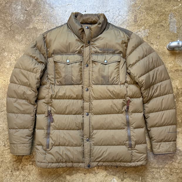컬럼비아 구스다운 아메카지 패딩
