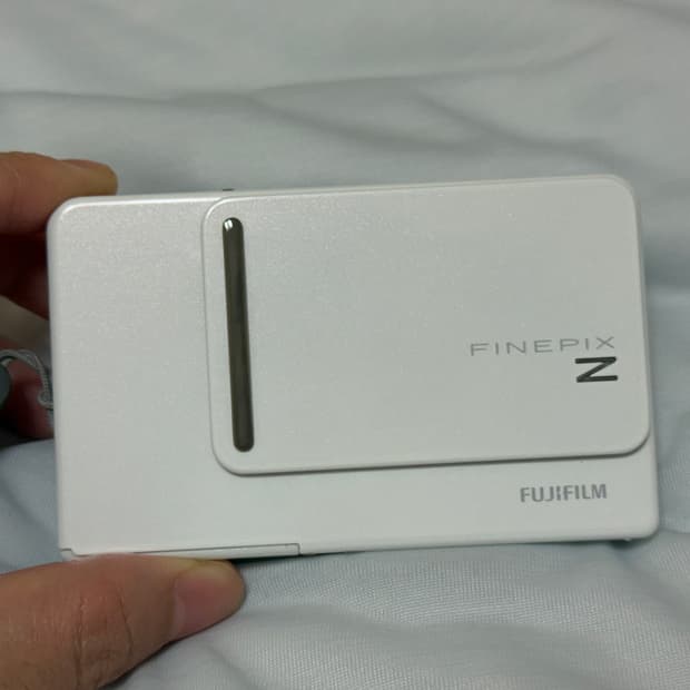 후지필름 파인픽스 Z300 화이트