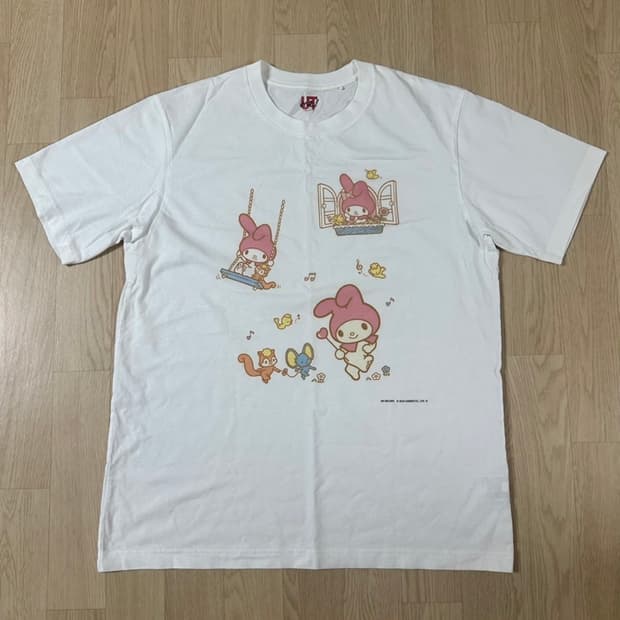 유니클로 마이멜로디 티셔츠