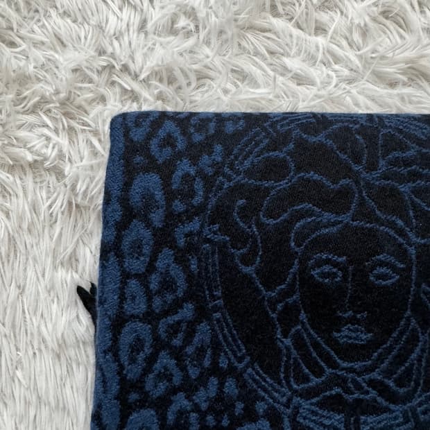 VERSACE 일본빈티지 목도리 베르사체 빈티지목도리 러그 인테리어
