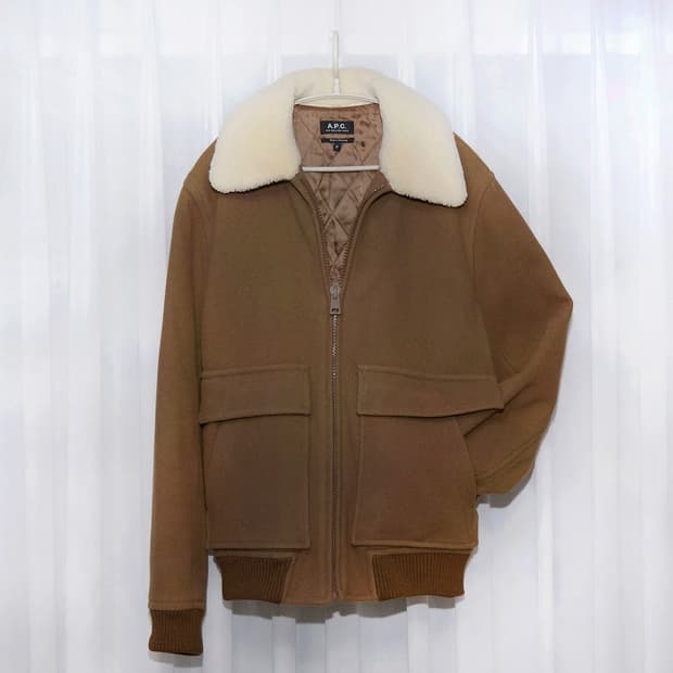 아페쎄 (a.p.c) 브론즈 시어링 집업 봄버 울자켓 (M / 100)