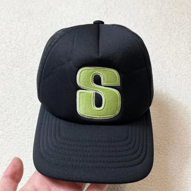 스투시 Stussy 빅 S 트러커 메쉬 캡 모자 A1703