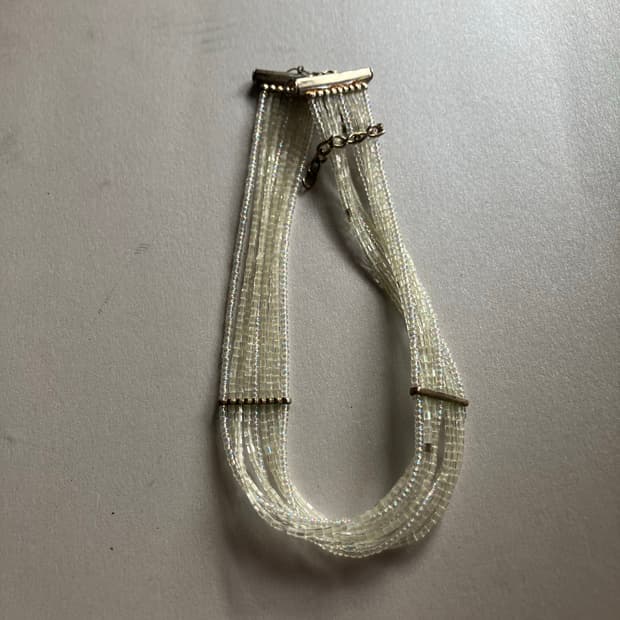 홀로그램 비즈 초커