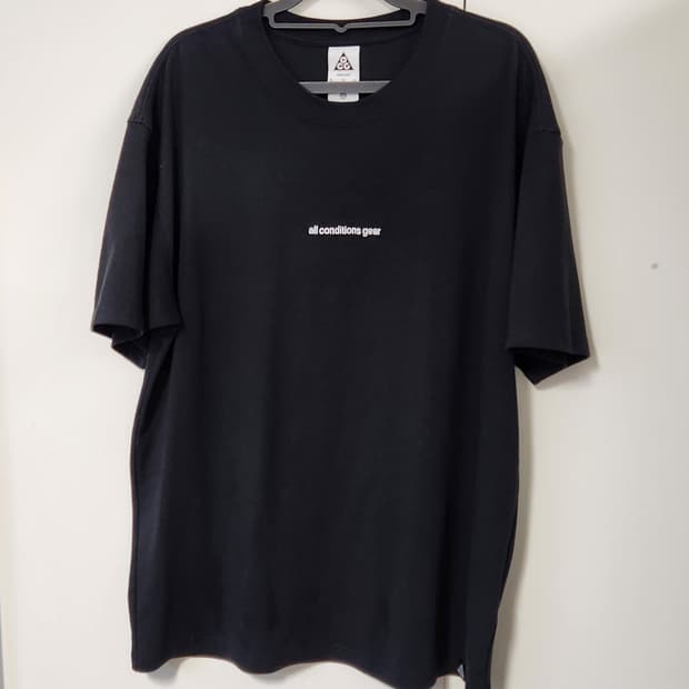 나이키 ACG 블랙 반팔 티셔츠 XL