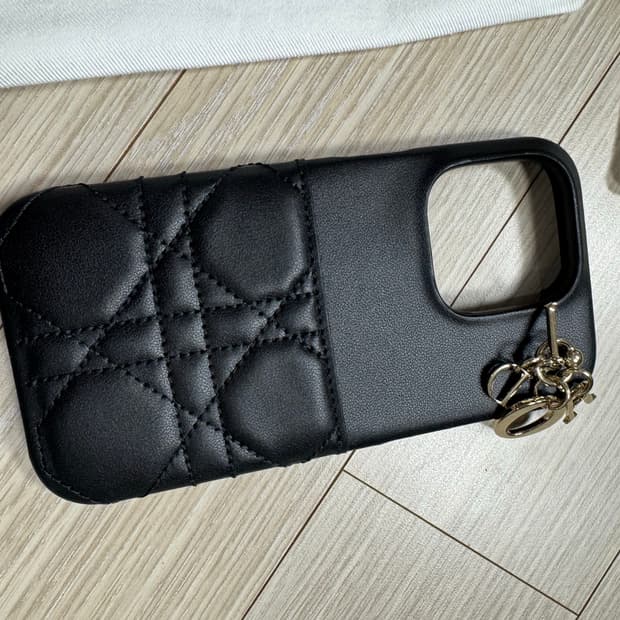 디올 레이디디올 폰케이스 14프로