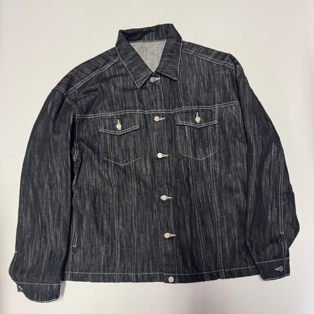 THEY 논페이드 빈티지 흑청 워싱 데님자켓 F