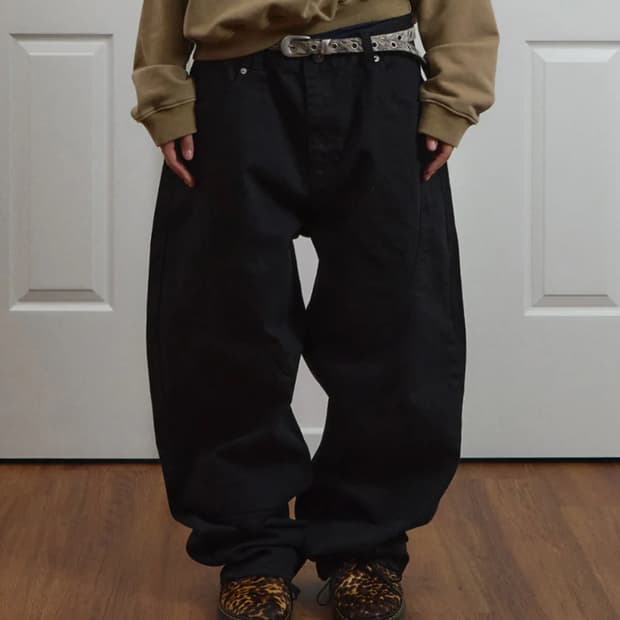 [1] 9999아카이브 플로우 슬릿 커브드 팬츠 블랙