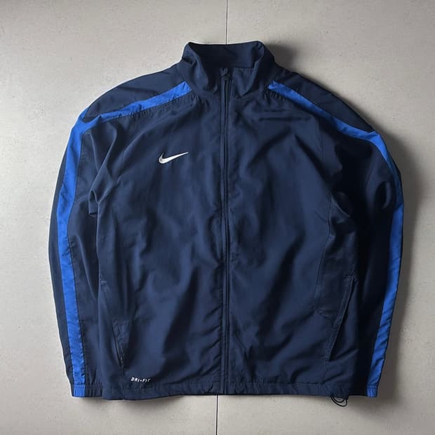 나이키 바람막이