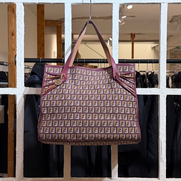 펜디 멀티컬러 주키노 캔버스 레더 트리밍 FF 토트백