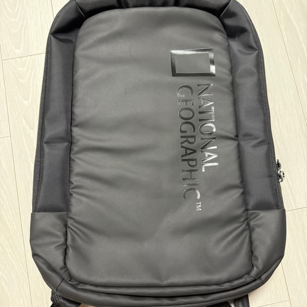 내셔널 지오그래픽 백팩