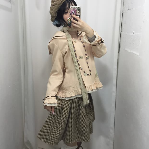 AXES FEMME 액시즈팜 프릴 디어 코트