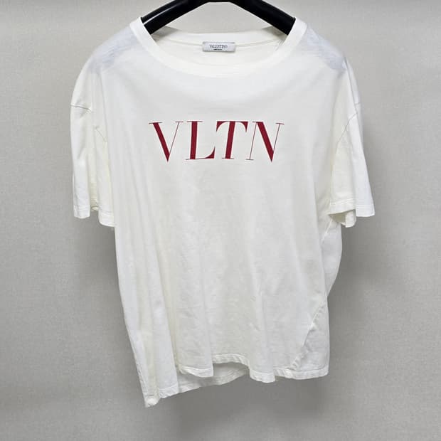 발렌티노 VLNT 반팔 티셔츠 L사이즈 100 판매