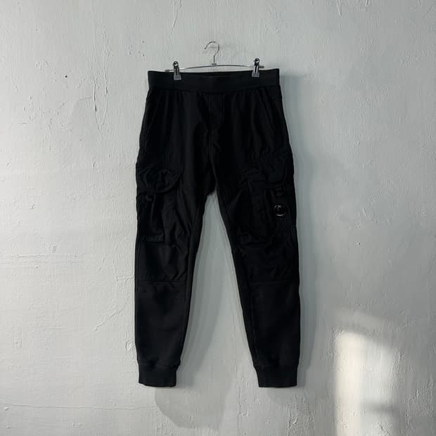 CP컴퍼니 조거 트레이닝팬츠 S