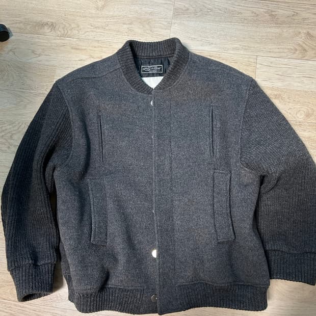 애니타임로릭 바시티자켓 초판