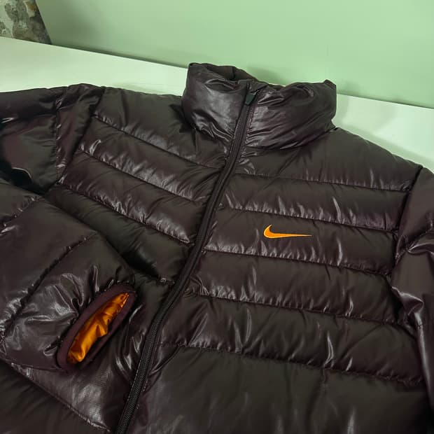 100 L 나이키골프 자주색 스우시 경량패딩점퍼 골프패딩