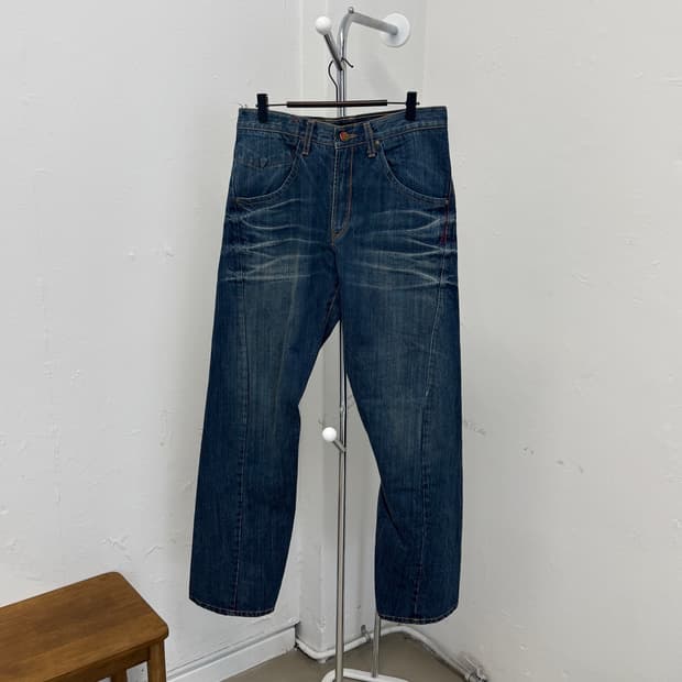 🇯🇵00s 리바이스 엔지니어드 진 신치백