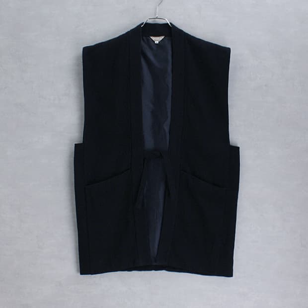 IKISUGATA traditional vest