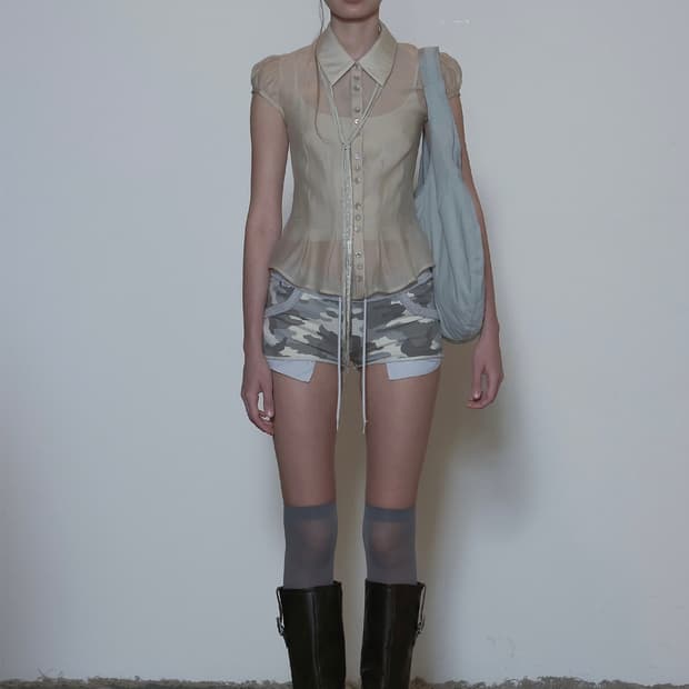 스컬프터 Sheer Pleated Hem Blouse Raw 팔아요