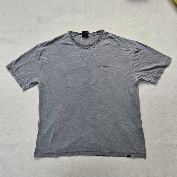 L 필루미네이트 그레이 반팔티 0312Y