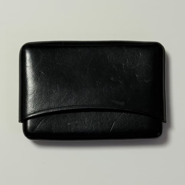 르메르 몰디드 카드홀더 카프 레더 블랙