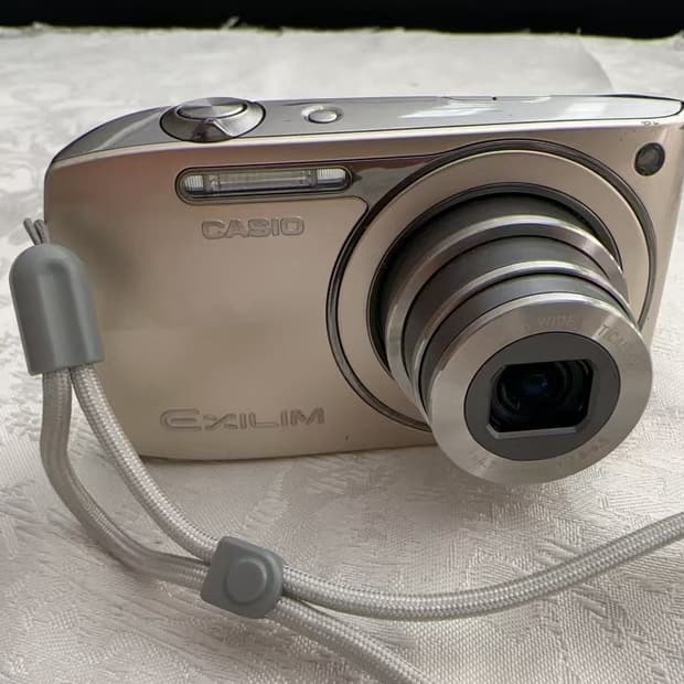 (풀박스 거의 새상품) 카시오 엑슬림 z2300