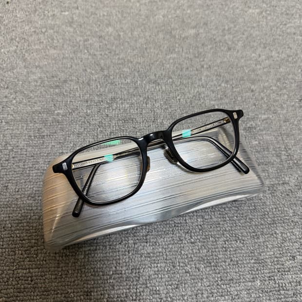 아이반 Eyevan 7285 / 325 c100 블랙