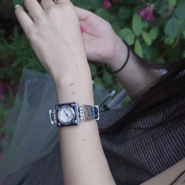 Clip Bangle Watch